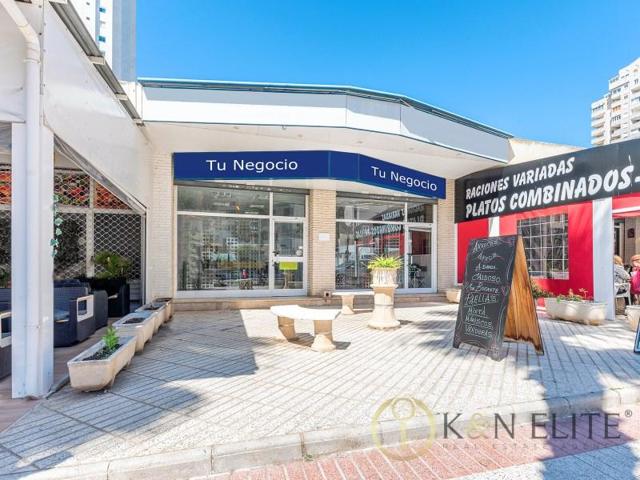 Local comercial en venta en Benidorm photo 0
