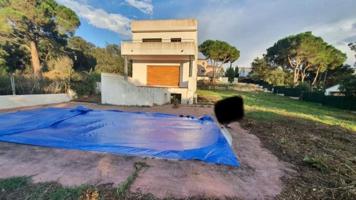 Casa en venta en Calonge photo 0