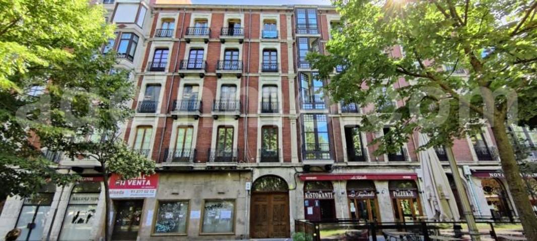Piso en venta en Valladolid, Centro photo 0