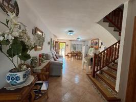 Bungalow en venta en Valencia, El Perellonet photo 0