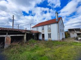 Chalet en venta en Amés photo 0