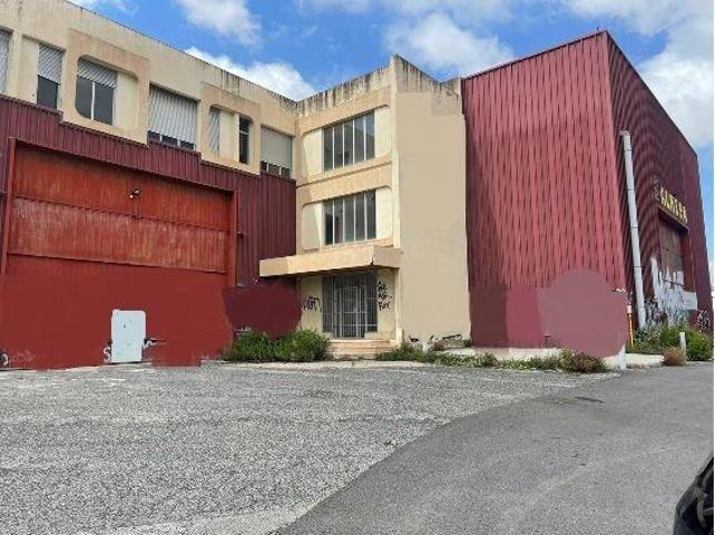 Nave industrial en venta en Tarragona, Tarragona photo 0