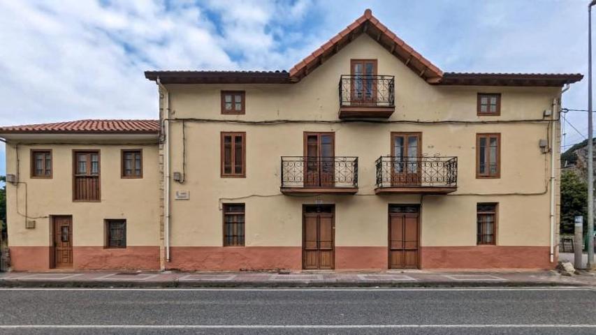 Chalet en venta en Camargo, Escobedo de camargo photo 0