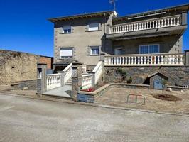 Chalet en venta en Bárcabo photo 0