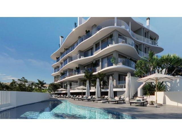 Apartamento en venta en Torremolinos photo 0