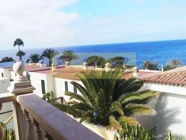 Casa en venta en Arona photo 0