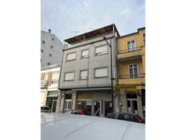 Casa en venta en Sarria photo 0