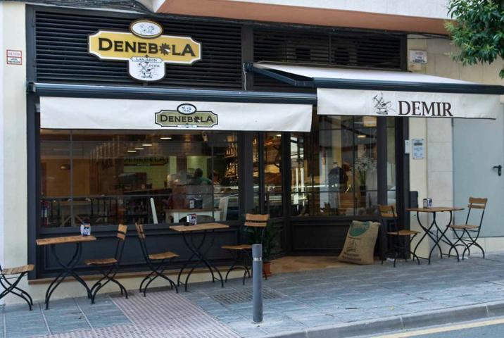 Local comercial en venta en Lanjarón, LANJARÓN photo 0