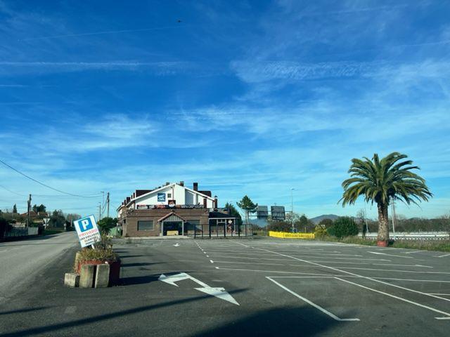 Local comercial en venta en Siero, Lugones photo 0