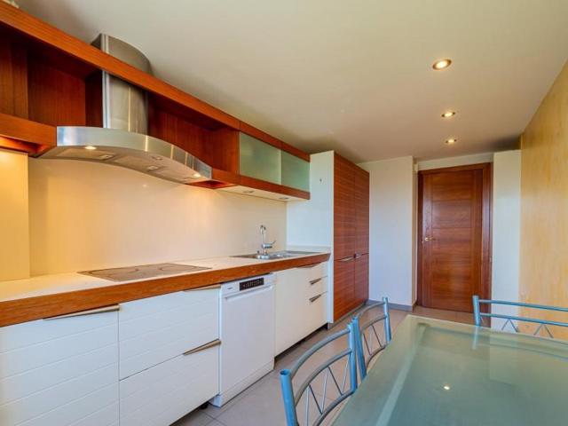 Piso en venta en Vic, *CENTRE UNIVERSITAT photo 0