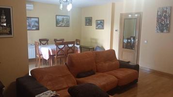 Adosada en venta en Seseña photo 0