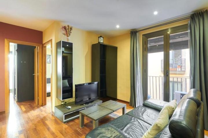 Piso en venta en Barcelona, Born photo 0