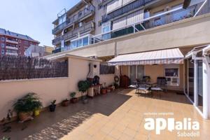 Planta baja en venta en Sabadell, Can Puiggener photo 0