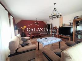 Chalet en venta en Yeles, Los Cisneros photo 0