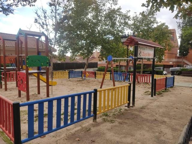 Adosada en venta en Algete, Centro photo 0