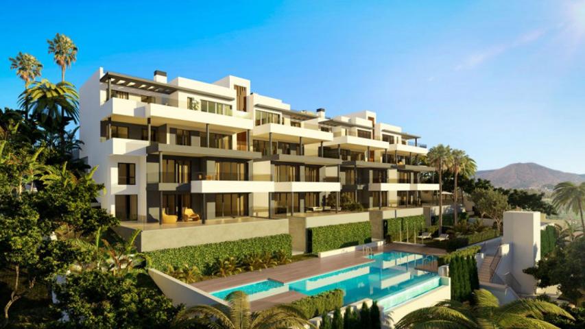 Apartamento en venta en Estepona, Centro photo 0