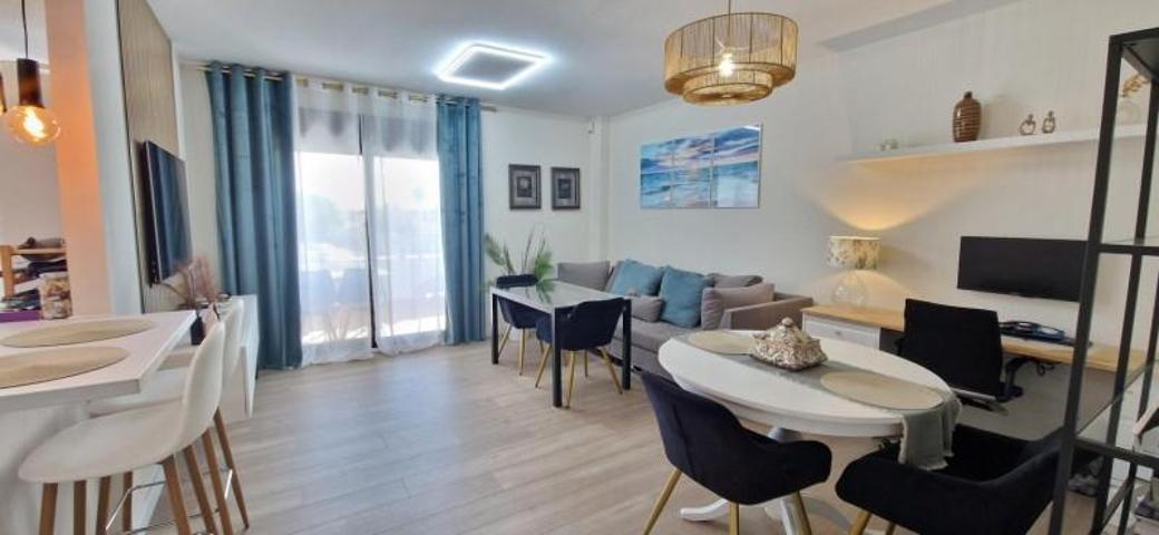 Piso en venta en Córdoba, Barrio del Naranjo photo 0