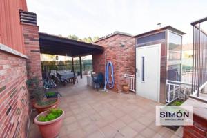 Casa en venta en Súria, BARRIADA JUNCARETS photo 0