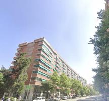 Piso en venta en Barcelona, Les Corts photo 0
