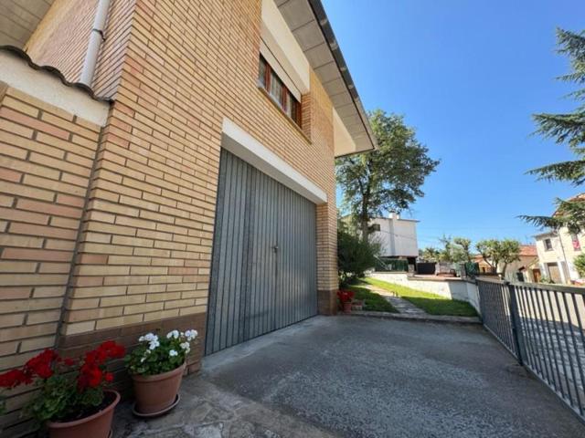 Chalet en venta en Seva, Seva photo 0