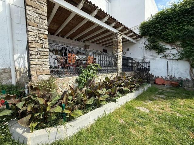 Chalet en venta en Algeciras, Centro photo 0