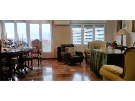 Piso en venta en Granada photo 0