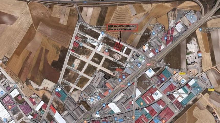 Nave industrial en venta en Villares de la Reina, P.I Los Villares photo 0