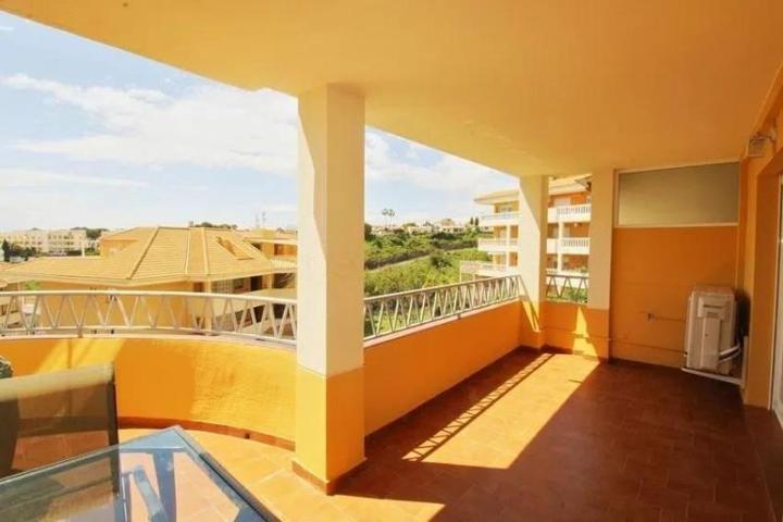 Piso en venta en Fuengirola, Carvajal photo 0