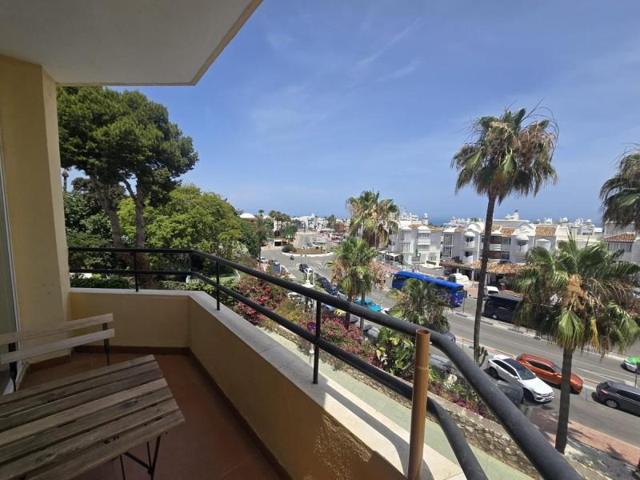 Apartamento en venta en Benalmádena, Costa photo 0