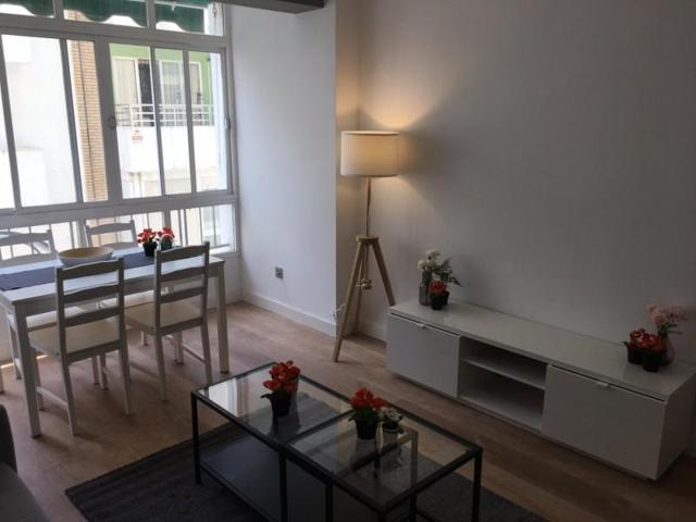 Piso en venta en Málaga, El Ejido-La Merced-La Victoria photo 0