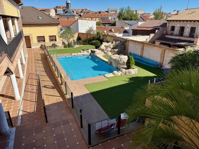 Duplex en venta en Navalcarnero photo 0