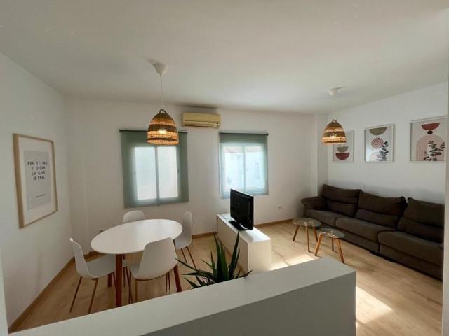 Duplex en venta en Málaga, Puerto Sol-Los Almendros-El Tomillar photo 0