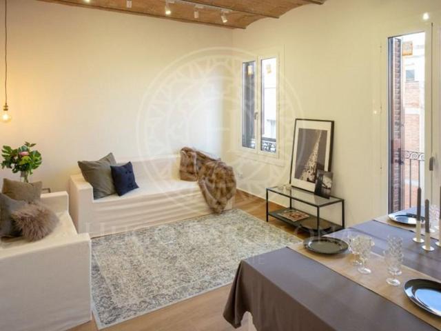 Piso en venta en Barcelona, El Poble Sec - Parc de Montjuïc photo 0