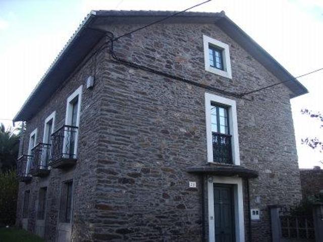 Casa en venta en Fene, Barallobre photo 0