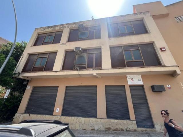 Edificio en venta en Vallirana, Sant mateu 1 photo 0