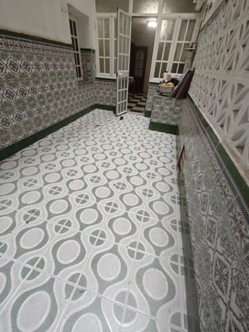 Piso en venta en Cádiz, Barriada - Corte Inglés photo 0