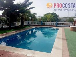 Casa en venta en Motril photo 0