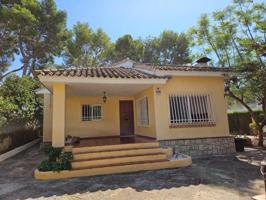 Casa en venta en Paterna, LA CAÑADA photo 0