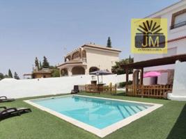 Chalet en venta en Padul, Urbanizaciones photo 0