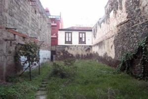 Terreno en venta en Puerto de la Cruz, Calle San Felipe, 38400 photo 0