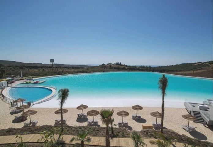 Planta baja en venta en Casares, Casares Costa photo 0