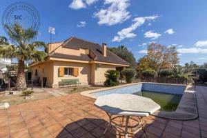 Chalet en venta en Náquera, URBANIZACIÓN BONANZA photo 0