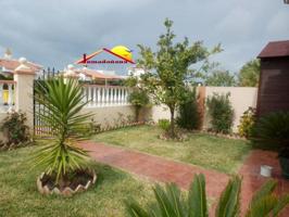 Chalet en venta en Matalascañas, Sector Junco photo 0