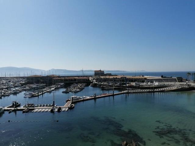 Piso en venta en Sanxenxo, Playa de Silgar photo 0