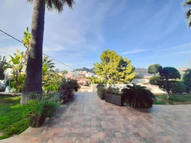 Casa en venta en Pedreguer photo 0