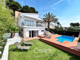 Casa en venta en Calafell photo 0