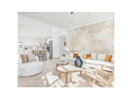 Apartamento en venta en Benahavís photo 0