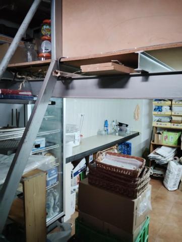 Local comercial en venta en Castejón, Centro - Centro - photo 0