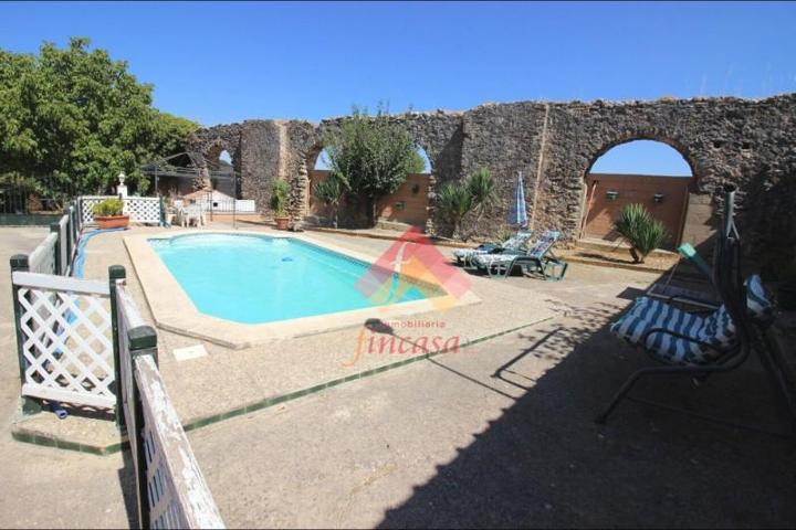 Casa con terreno en venta en Ronda, Ctra. El Burgo photo 0