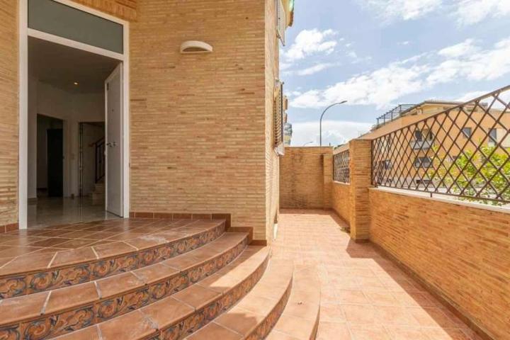 Casa en venta en Albalat dels Sorells, Albalat photo 0